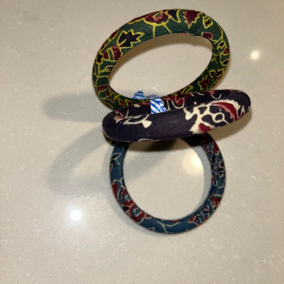 Fabric Wrapped Bangles - Picture 2 of 3